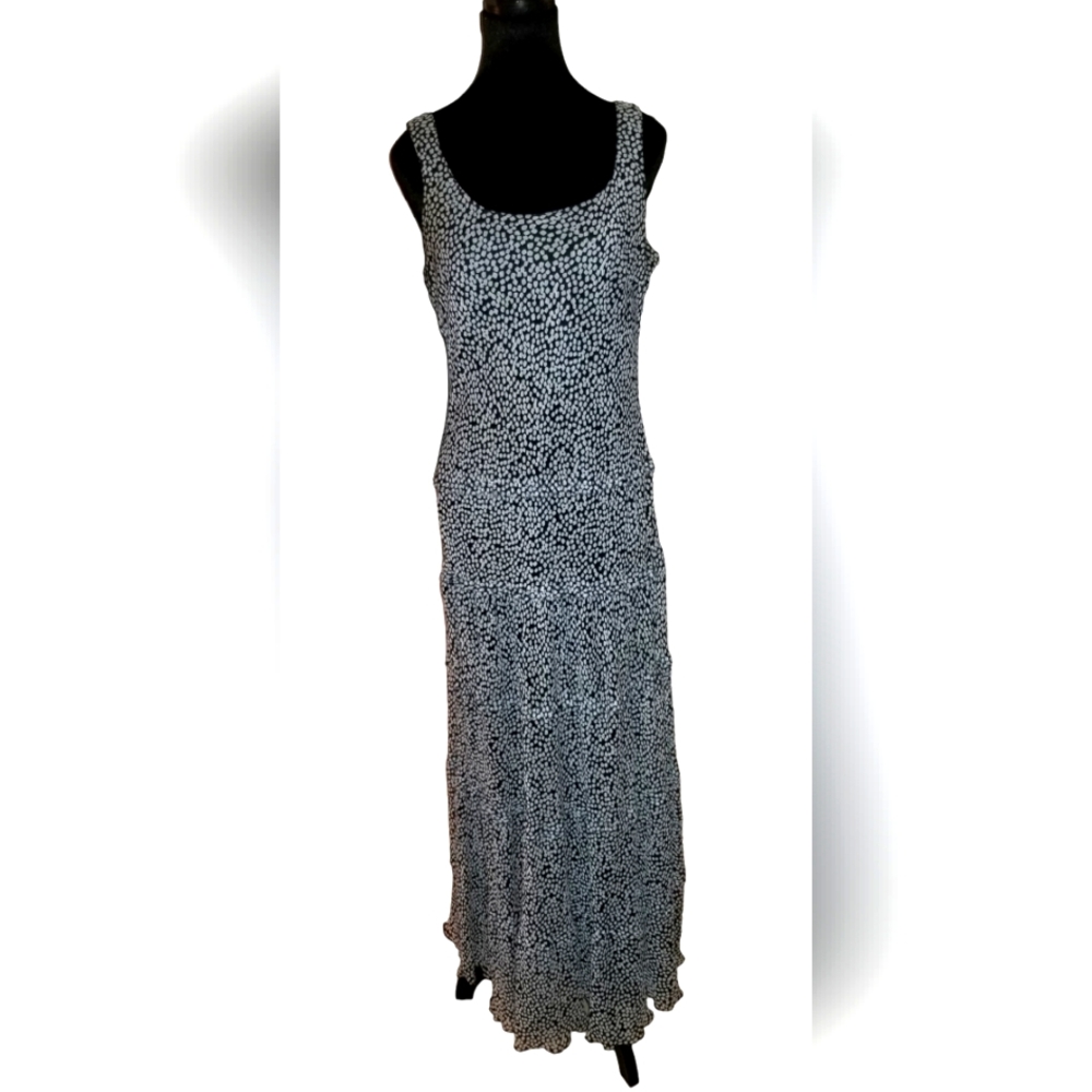 Nine West black and white sleeveless midi-maxi dress
